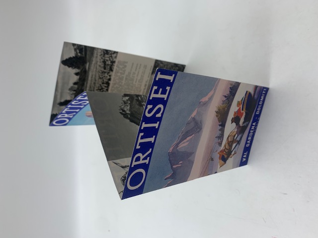 Ortisei. Val Gardena, Dolomiti (pieghevole turistico illustrato da Giuseppe Del Bava Riccobaldi)